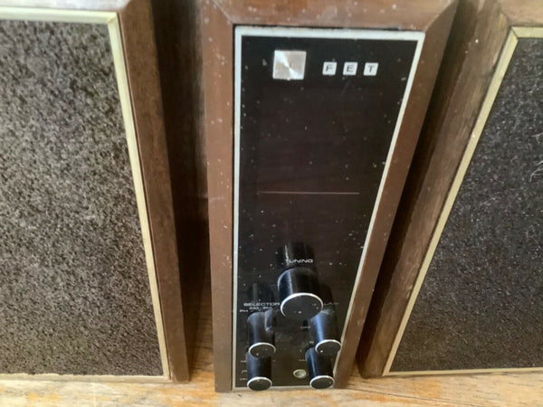 Vintage Toshiba Stereo transistor radio  w/ Speakers Model #24A-550 M