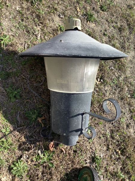 Sunswitch Rilpey STREET LAMP Light lantern FIXTURE INDUSTRIAL  Vtg