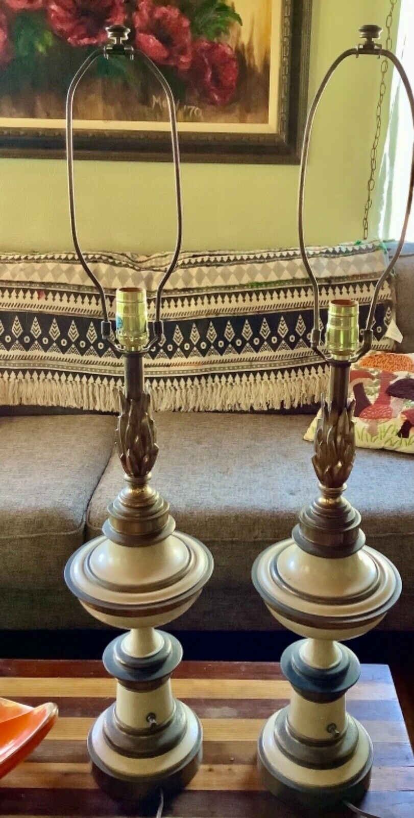 Vtg Pair Brass Stiffel Neoclassical Urn Table desk Lamps  Hollywood Regency