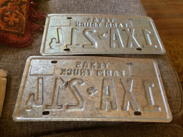 1987 Texas Farm Truck License Plate Pair 1xA 214