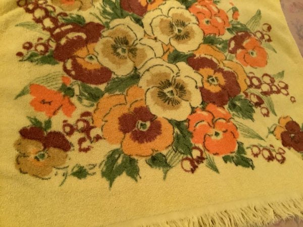 Vintage Cannon Bath Towel Cotton Yellow Orange Brown Floral Flower Fringe MCM