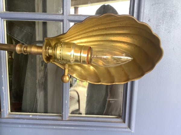 Vintage Brass Clam Shell Floor Lamp Mid Century Modern Hollywood Regency