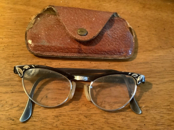 Vtg  Artcraft 4 1/4-5 1/2 Alum Cats Eye Glasses Bifocal Lenses W Carrying Case
