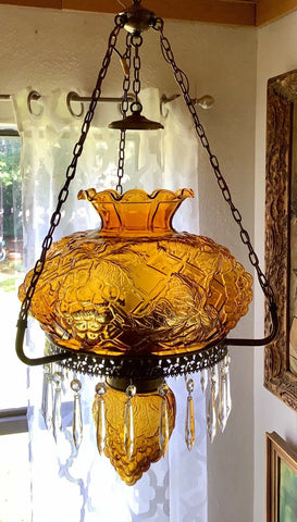 Vtg light fixture antique brass Amber grape glass shade GWTW hurricane Globe