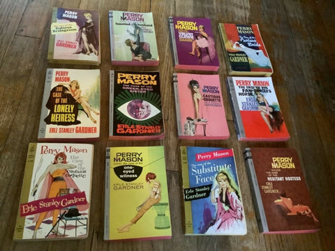 Vintage lot 12 Perry Mason Books