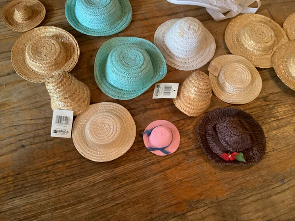 Vintage Doll Hats Straw Collection Estate large Lot Wangs Assorted Sizes Colors
