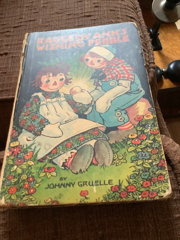 Vtg antique 1925 Raggedy Ann's Wishing Pebble by Johnny Gruelle  book