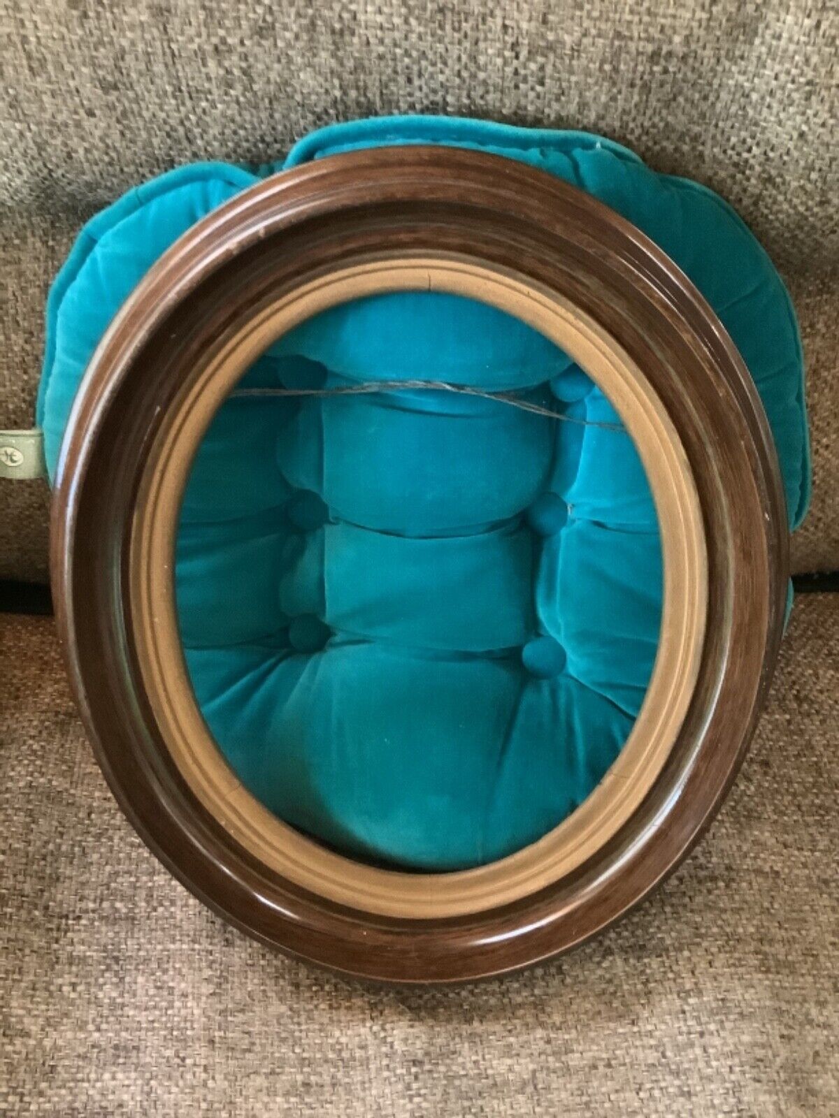 VINTAGE antique WOOD wooden DEEP OVAL PICTURE FRAME no Glass