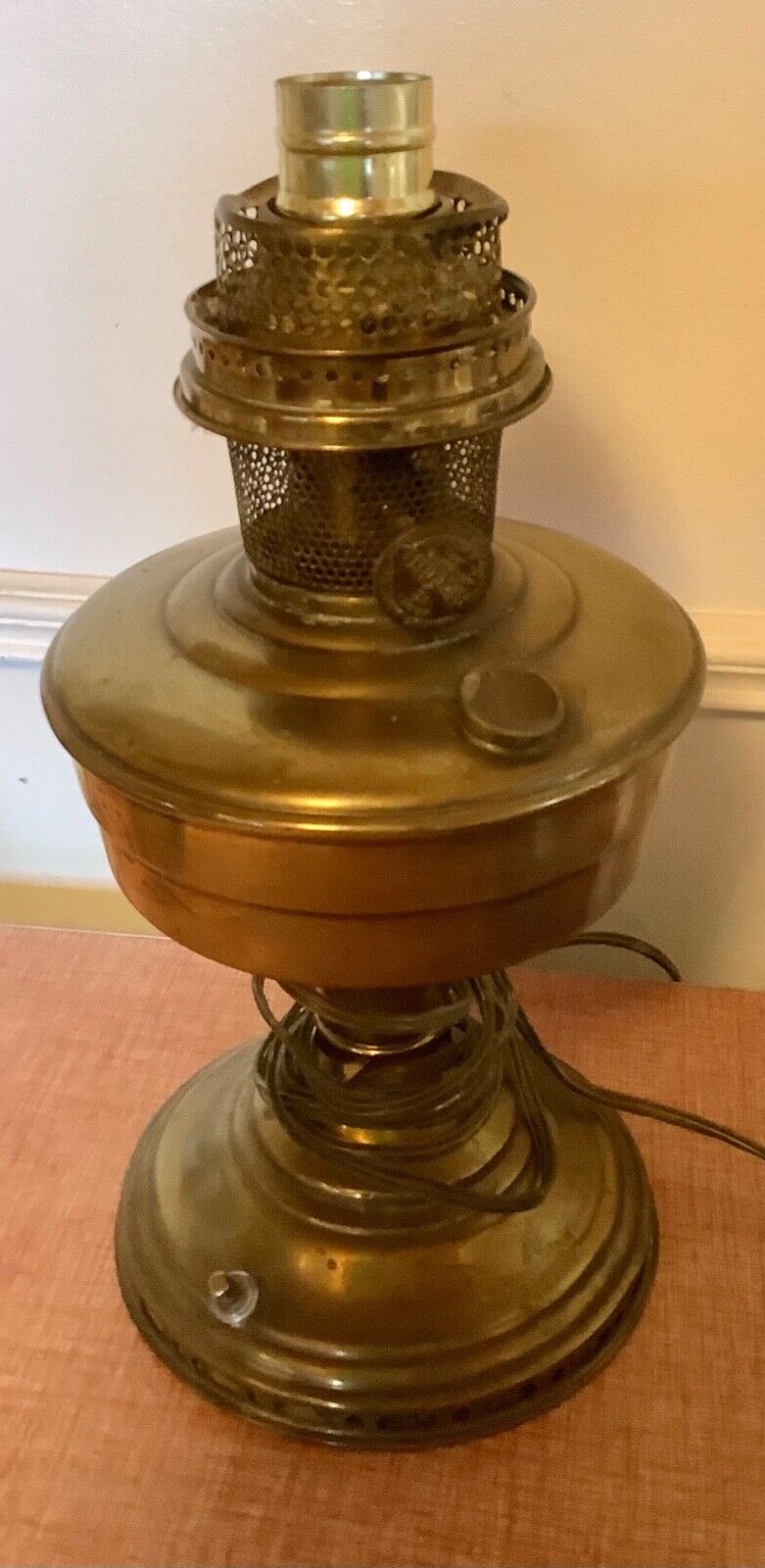 Vtg Aladdin Model #12 Brass Oil Table Lamp Kerosene Parlor Lantern Lig