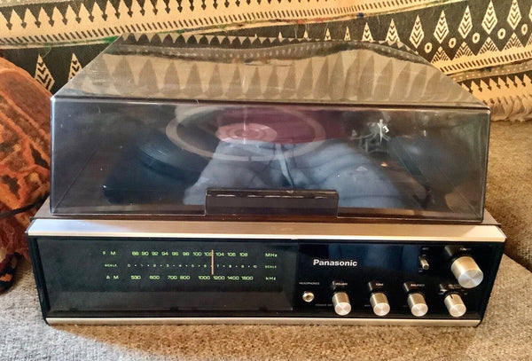 Vintage PANASONIC Re-7016 fm AM Stereo radio Center Unit Turntable