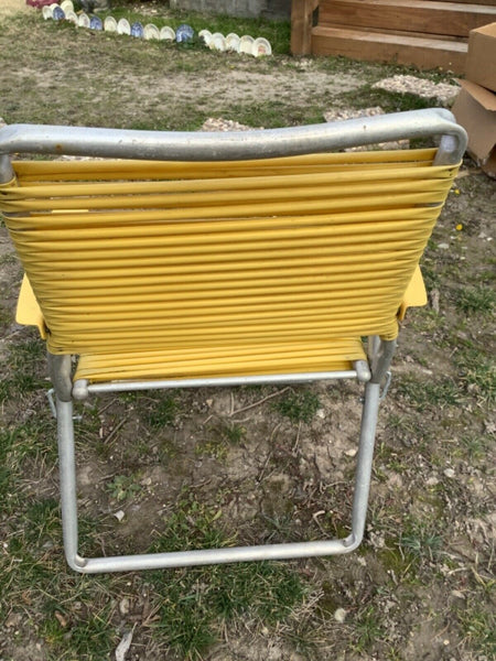 Vintage TELESCOPE Vinyl TUBE Cord Aluminum Lawn Patio Folding rv beach Chair