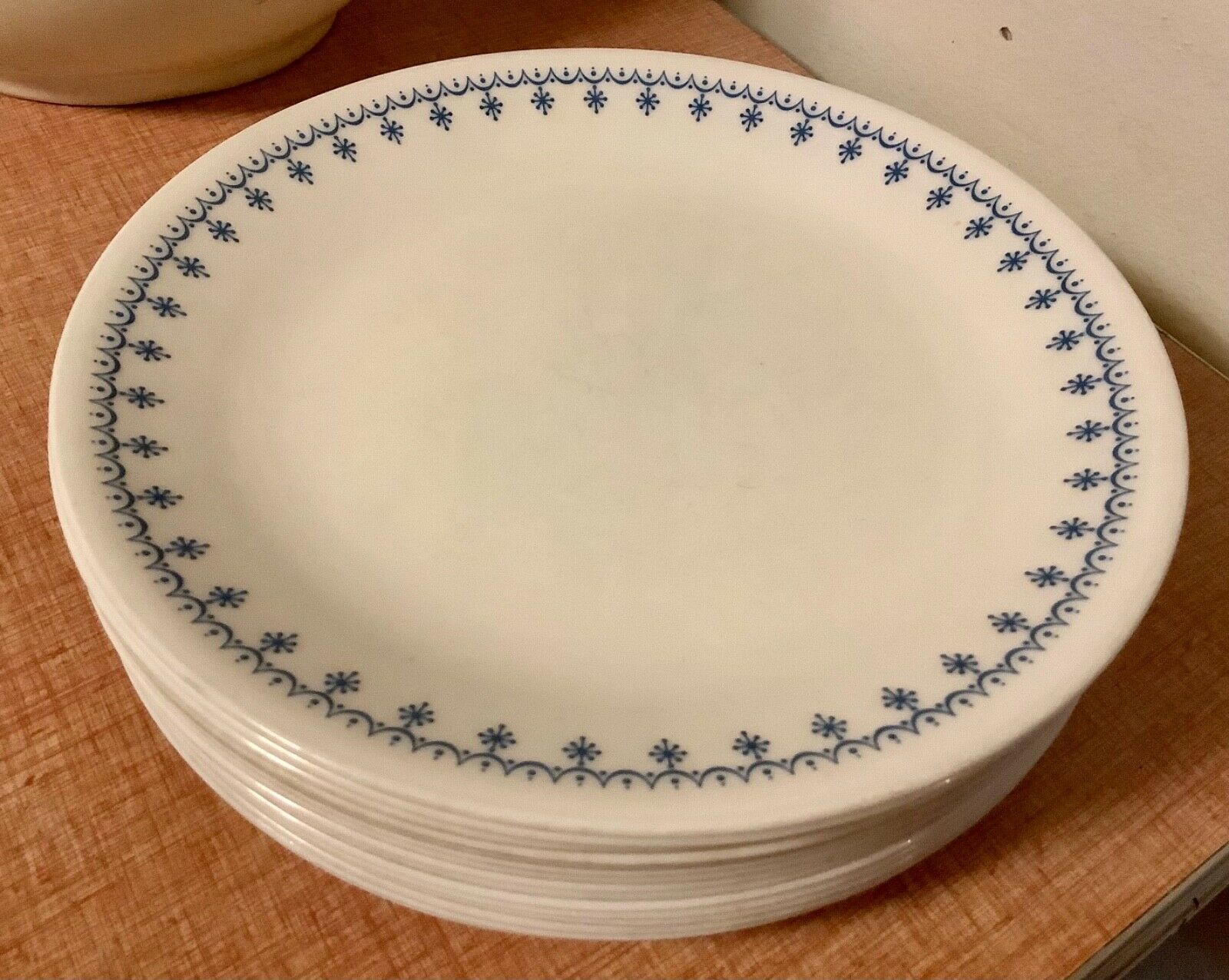 15 Vtg Corelle Blue Snowflake Garland Lunch luncheon Plates 8 1/2" Corning
