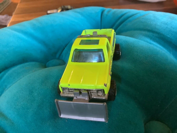 Vintage Hot Wheels truck car Ecology Recycle Center Plow in Neon Yellow 1979