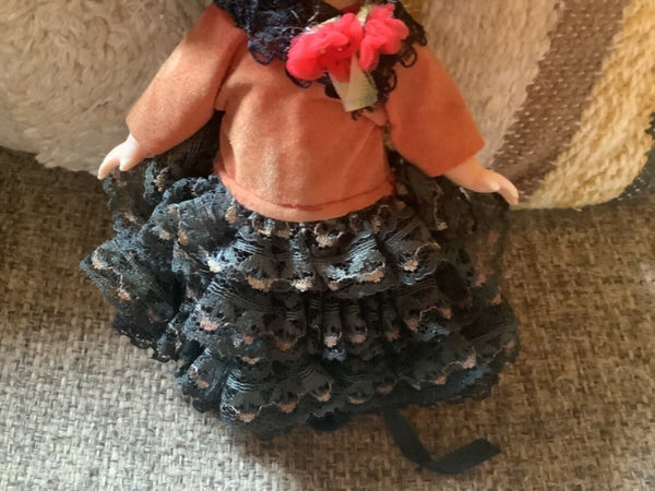 Vintage Spanish Mexican Vogue Ginny Doll