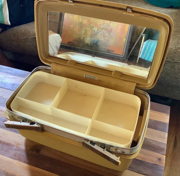 Vintage Samsonite Yellow Train Case Suitcase key tray and mirror mid century mcm