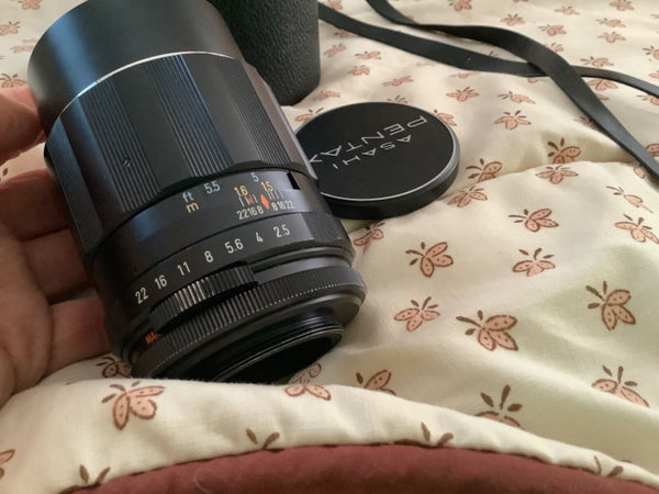 Pentax Asahi Opt. Co TAKUMAR 1:2.5-135  Japan SUPER camera lens