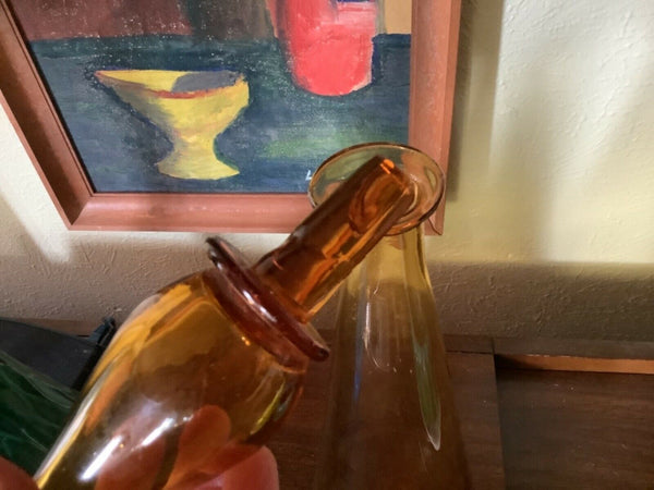 Vtg mid Century modern mcm yellow Amber Glass  Genie Bottle Decanter Stopper