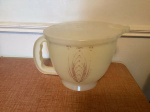 Vintage Tupperware Mix-N-Stor  Large 8 cup measuring batter bowl w/lid