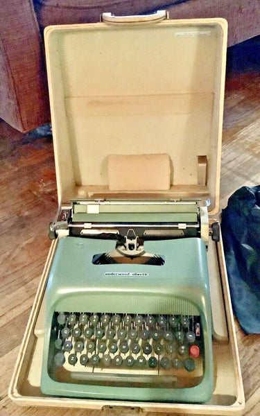 Vintage Olivetti Underwood Studio 44 Typewriter w/ Case, Papers & Cover