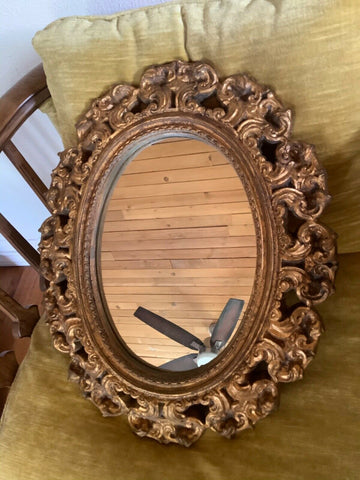 Vtg Oval Gold gilt Mirror Hand Carved Wood Frame framed Wall Decor 19" x 16”