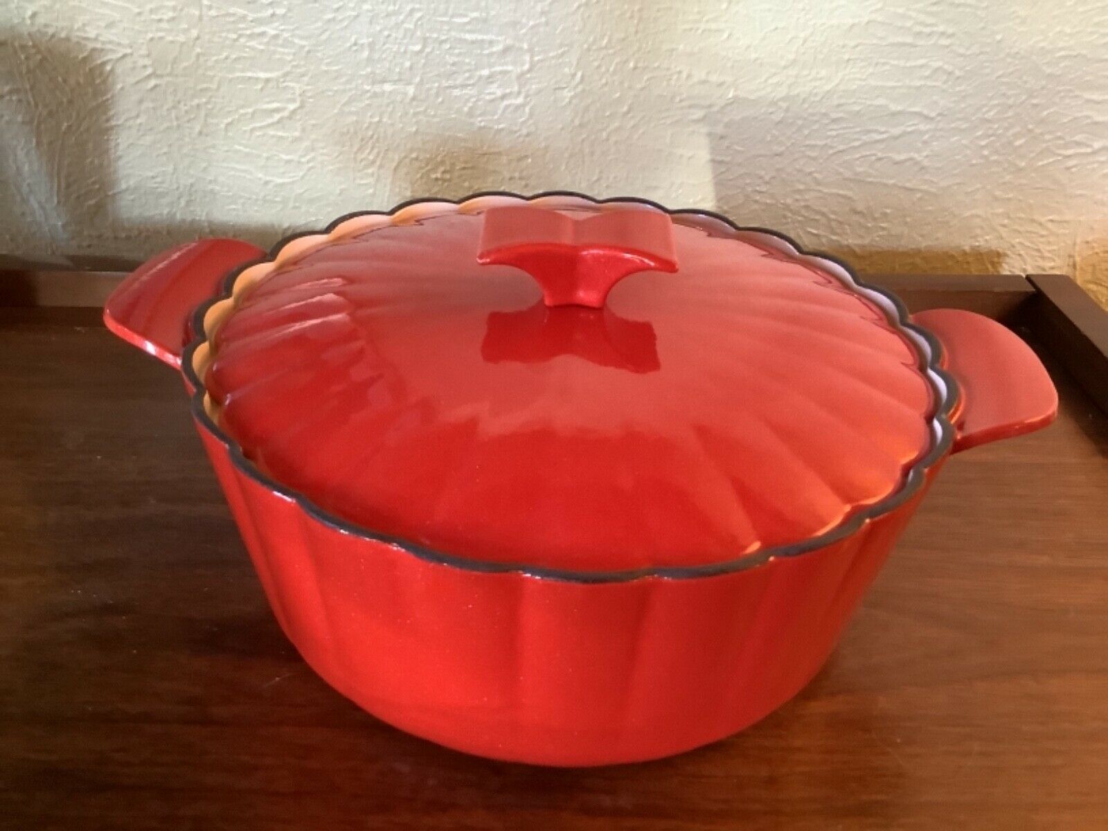 Technique Red Enameled Enamel Cast Iron Dutch Oven pot cookware