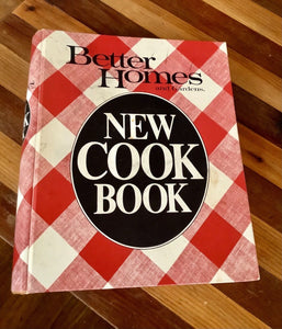 Vintage 1985 Better Homes And Gardens New Cookbook ring binder