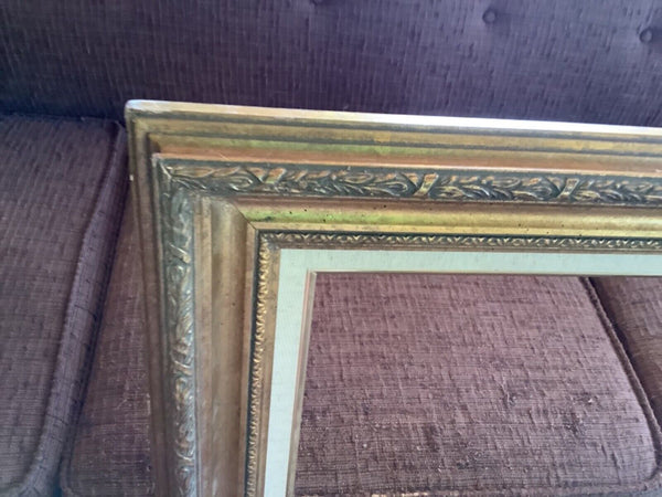 Vtg carved large Gold Wood wooden linen Taiwan art painting picture Frame 24x20