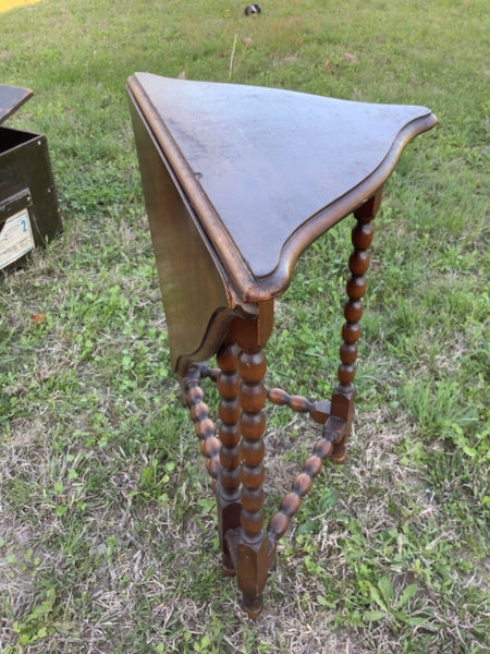 Vtg antique wood turned leg drop leaf down end side corner table Michigan chair