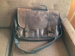 Samsonite Mens Briefcase Messenger Flapover Laptop Bag  brown leather