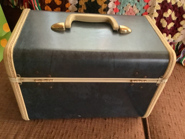 Vtg 1950s Samsonite Schwayder TRAIN CASE Luggage suitcase makeup mid Century mcm