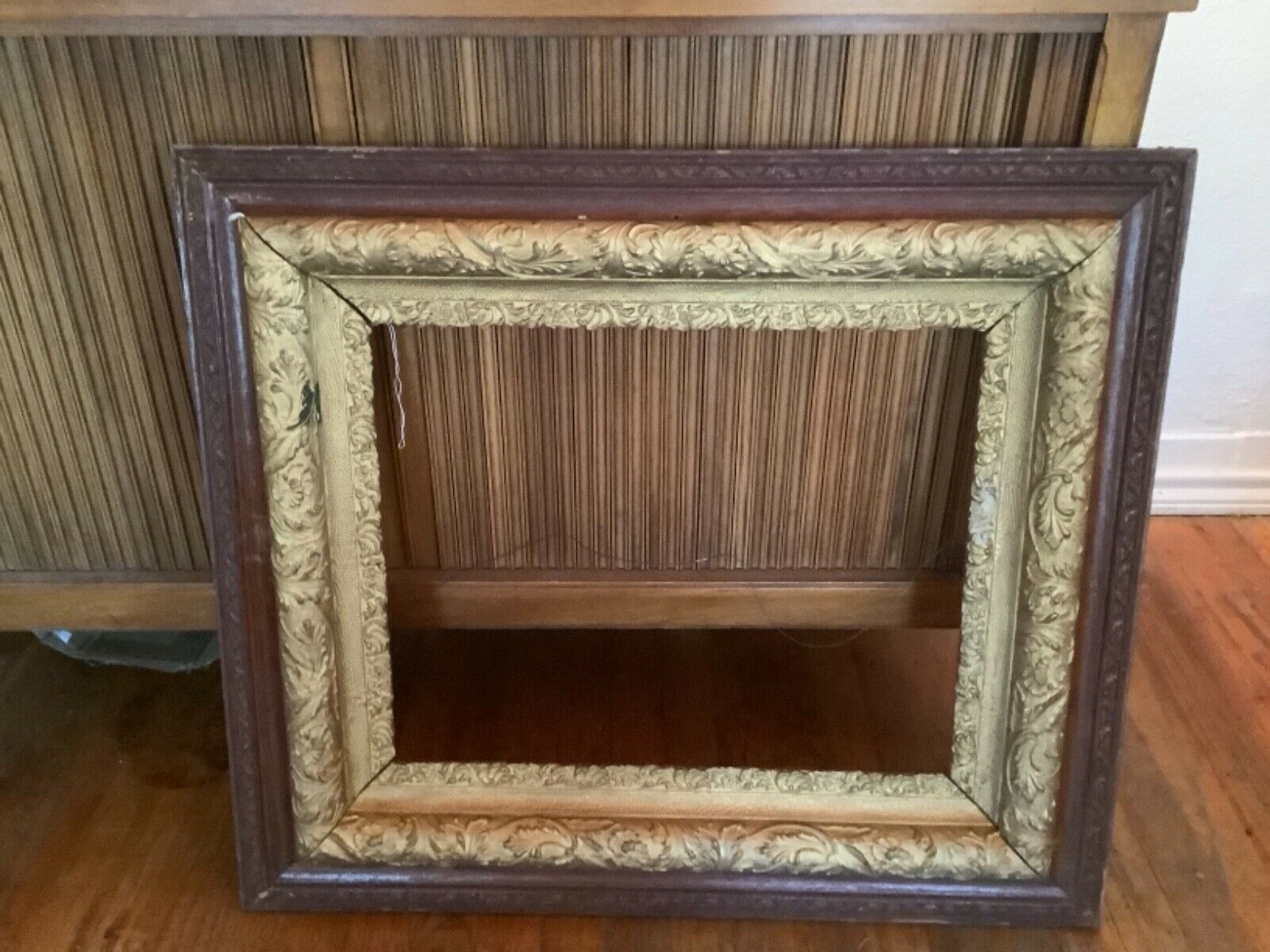 VINTAGE antique Wooden wood gold gesso gilt leaf Large Picture painting  Frame 2